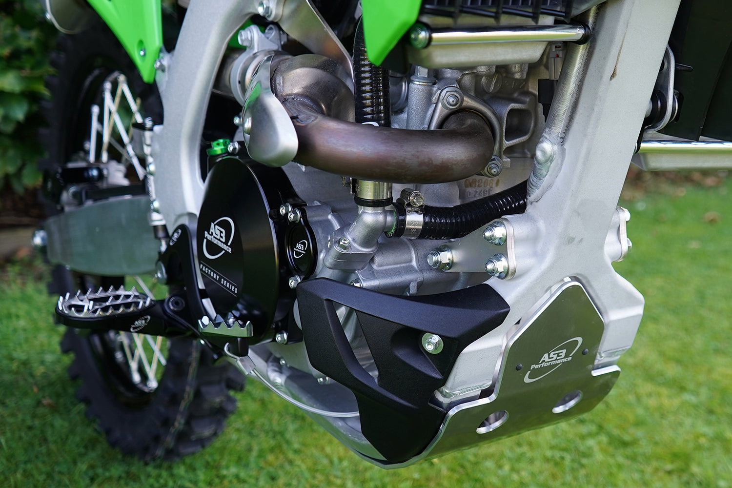 2021 - 2023 KAWASAKI KX 250 AND 2021 - 2023 KX 250 X AS3 Performance High - Quality Silicone Radiator Hose Y - Kit in Black Color